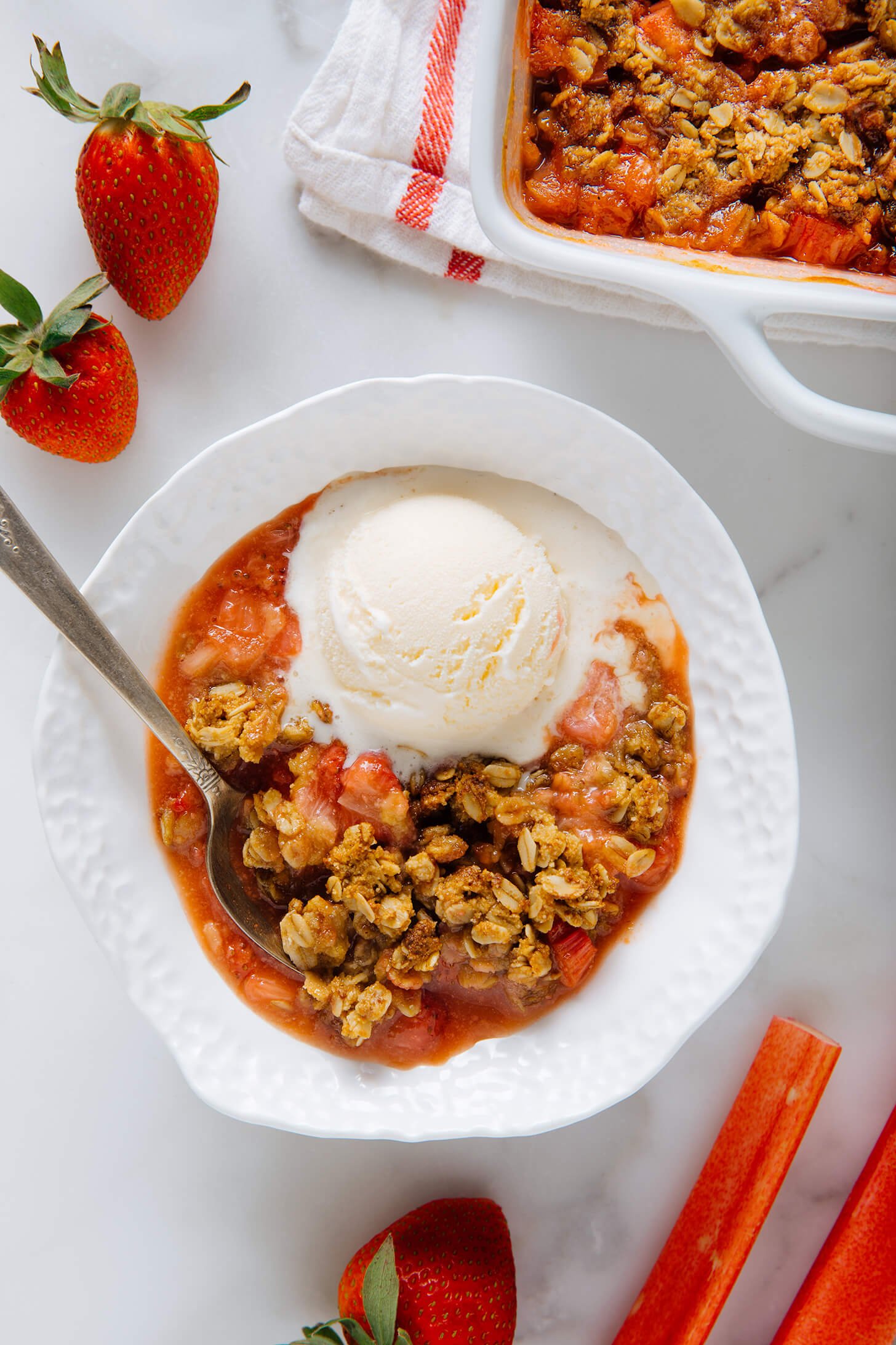 strawberry-rhubarb-crisp